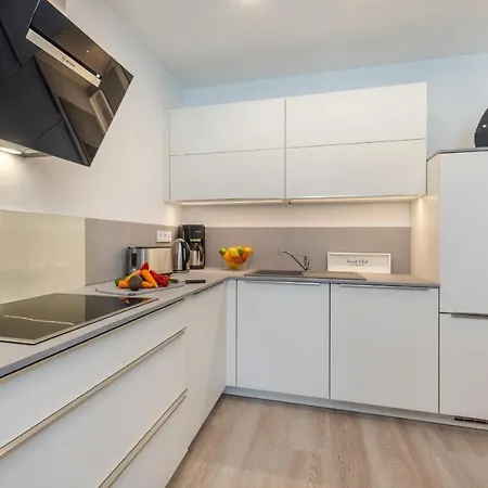 Lycka Apartment